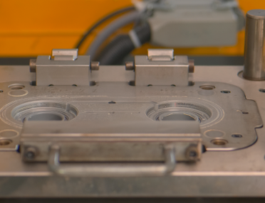 LSR over molding wire mold_Fox Mold